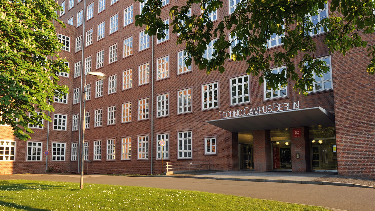 about-us-eiie-berlin-german-language-pathways